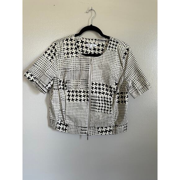 Women's NWOT CAbi Full Zip Geometric Pattern Crop Bomber SS Jacket Stretch MED - Picture 1 of 7